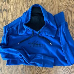 Men’s Hollister pullover with hood